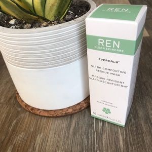 REN Evercalm Ultra Comforting Rescue Mask